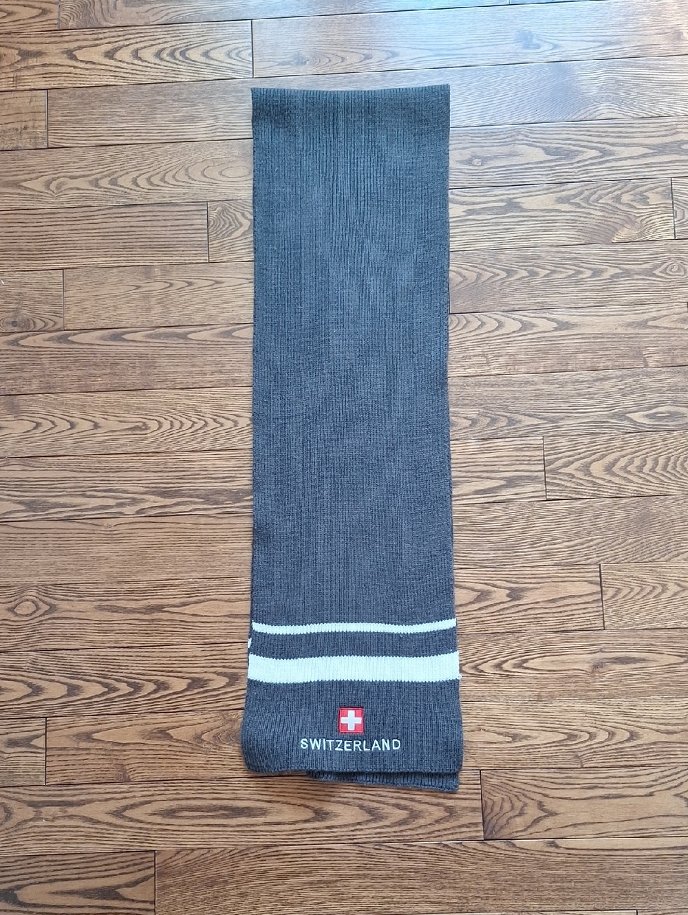 Switzerland Knit Scarf with Swiss Flag